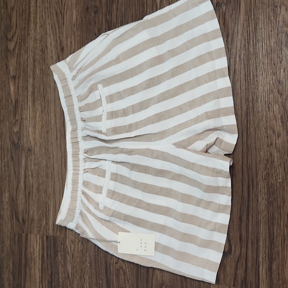 NWT A New Day striped linen blend shorts - Picture 4 of 5